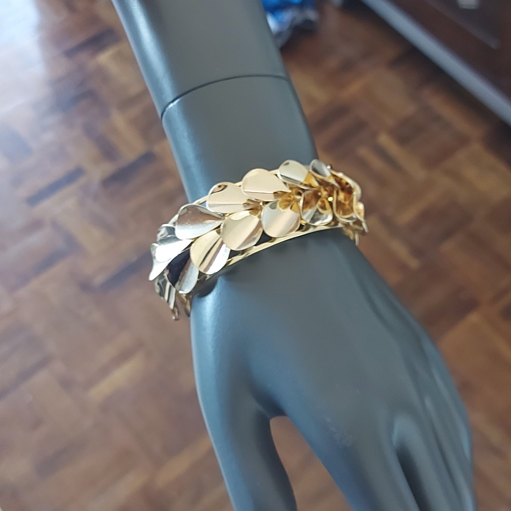 Bracelet - Picture 3 of 6